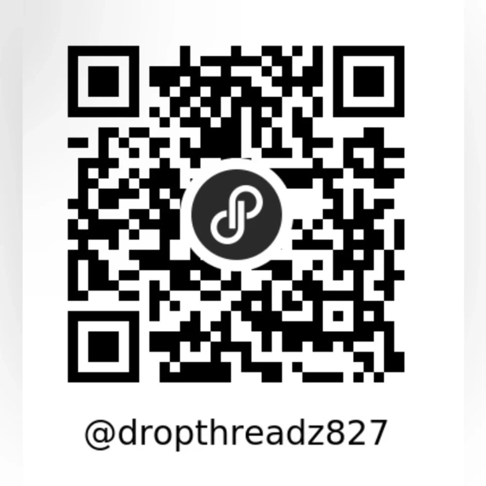 4/19 @2pm CST Coach preferred or luxury & designer bags, wallets & accessories. - Picture 14 of 14